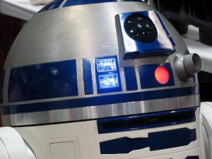 Don't cry, R2!